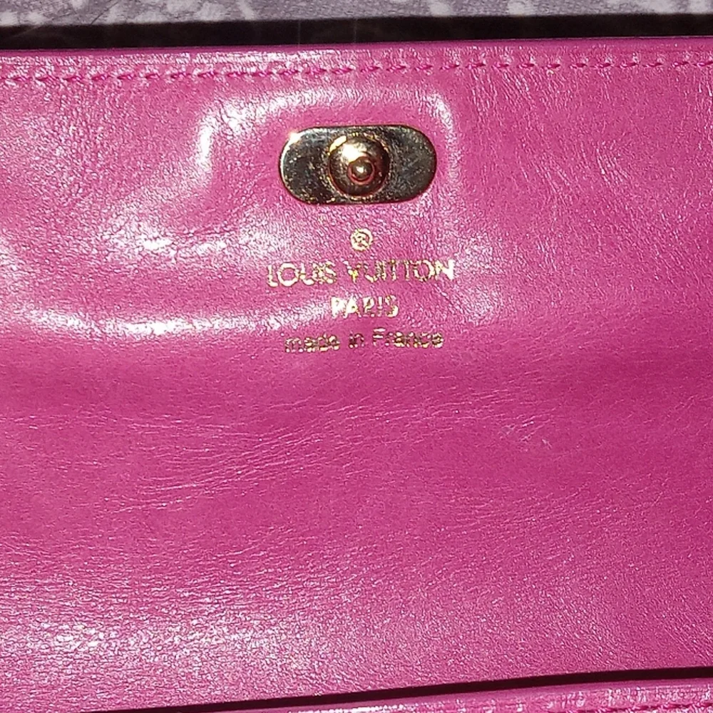 RARE Louis Vuitton LIMITED EDITION Scarf Chain Print Wallet HOT PINK